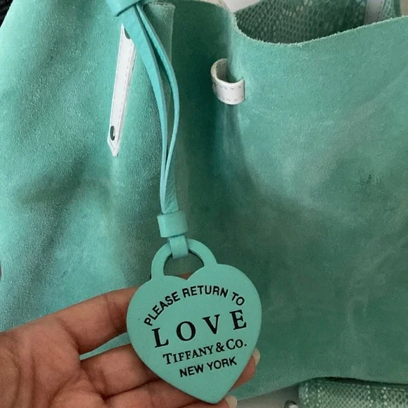 *SOLD *Suede Tiffany and Co reversible bag - Picture 6 of 6